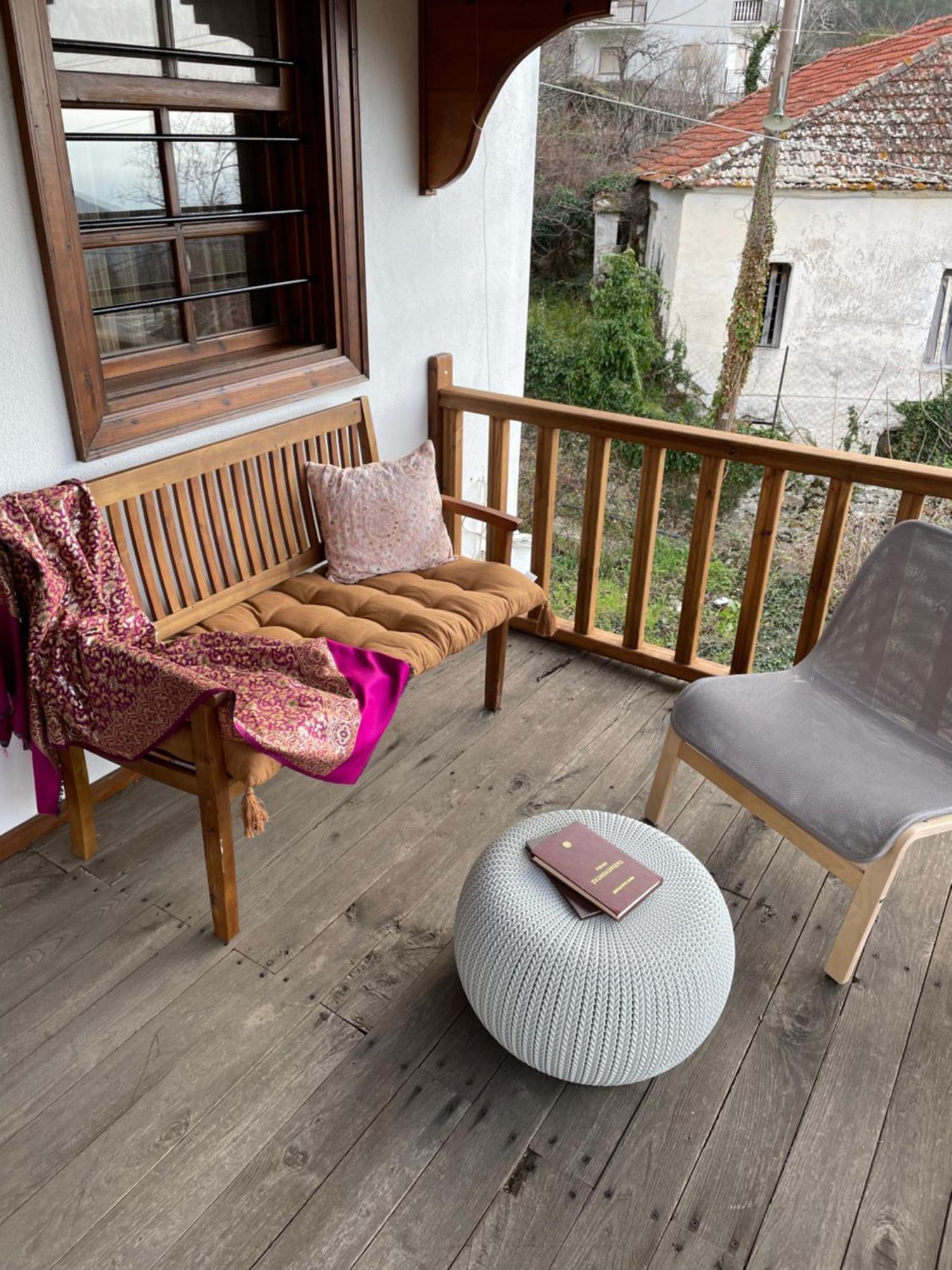 Lila'S Guest House Mikros Prinos Экстерьер фото