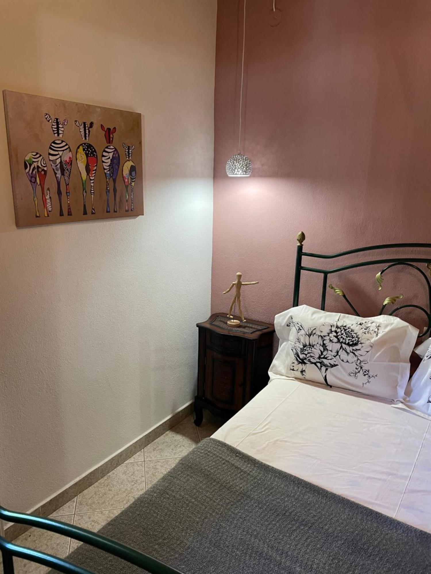 Lila'S Guest House Mikros Prinos Экстерьер фото